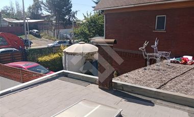 Casa en Venta en Rojas Magallanes / Jardin Alto