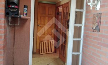 Casa en Venta en Rojas Magallanes / Jardin Alto