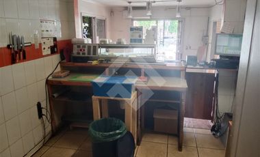 Casa en Venta en Rojas Magallanes / Jardin Alto