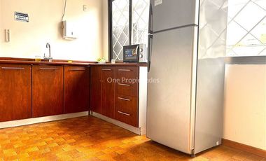 Casa en Venta en Alberto Henckel | Casa-Oficina en Venta | Providencia | One Propiedades