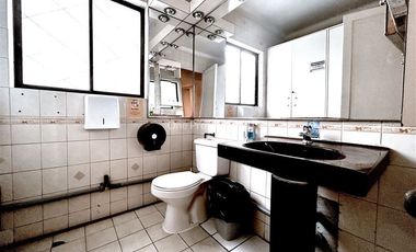 Casa en Venta en Alberto Henckel | Casa-Oficina en Venta | Providencia | One Propiedades