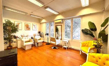 Oficina en Venta en Alberto Henckel | Casa-Oficina en Venta | Providencia | One Propiedades