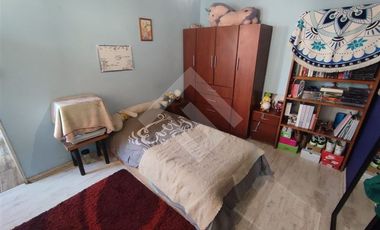 Casa en Venta en Metro Rojas Magallanes/ Villarrica