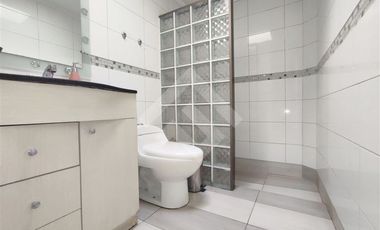 Casa en Venta en Metro Rojas Magallanes/ Villarrica
