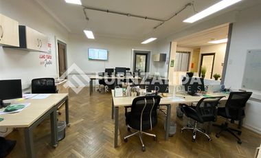 Oficina en Arriendo en AC Alcántara cercano a calle Presidente Errazuriz