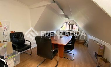 Oficina en Arriendo en AC Alcántara cercano a calle Presidente Errazuriz