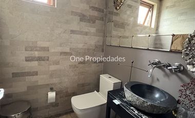 Casa en Venta en Condominio Polo de Manquehue II | Casa en Venta/Arriendo 4D5B | Colina | One Propiedades