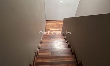 Casa en Venta en Condominio Polo de Manquehue II | Casa en Venta/Arriendo 4D5B | Colina | One Propiedades