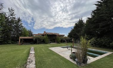 Casa en Venta en Condominio Polo de Manquehue II | Casa en Venta/Arriendo 4D5B | Colina | One Propiedades
