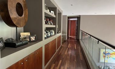 Casa en Venta en Condominio Polo de Manquehue II | Casa en Venta/Arriendo 4D5B | Colina | One Propiedades