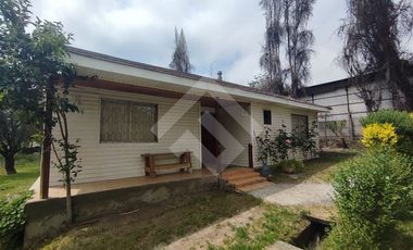 Sitio en Venta en Av. Central/ Lo cañas