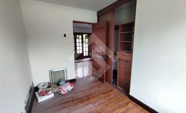 Sitio en Venta en Av. Central/ Lo cañas