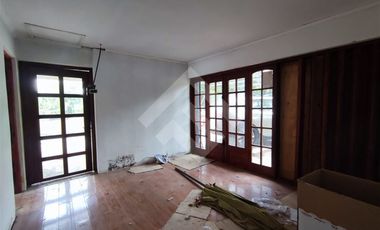 Sitio en Venta en Av. Central/ Lo cañas