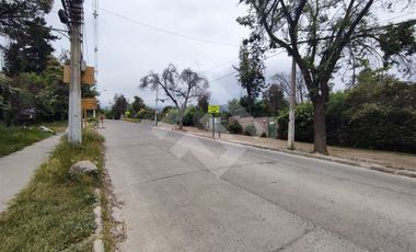 Sitio en Venta en Av. Central/ Lo cañas