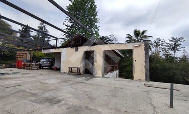 Sitio en Venta en Av. Central/ Lo cañas