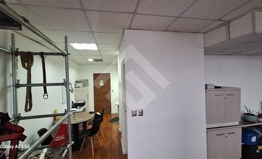 Oficina en Venta en Vicuña Mackenna poniente/Atahualpa