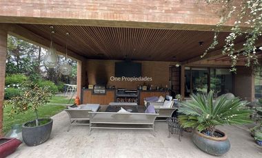 Casa en Arriendo en Condominio Polo de Manquehue II | Casa en Venta/Arriendo 4D5B | Colina | One Propiedades