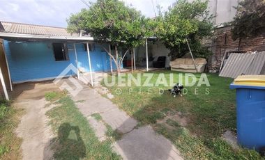 Casa en Venta en AV Central /Calle 9