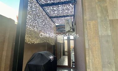 Casa en Venta en Santa Elena | Casa Venta (4D 3B) | Colina | One Propiedades