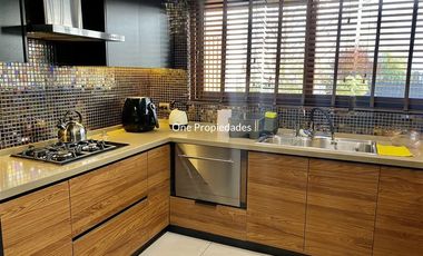 Casa en Venta en Santa Elena | Casa Venta (4D 3B) | Colina | One Propiedades