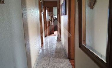 Casa en Venta en Poeta Juan Guzman Cruchaga / Jorge Gonzalez