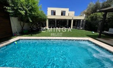 Casa en Venta en Santa Elena