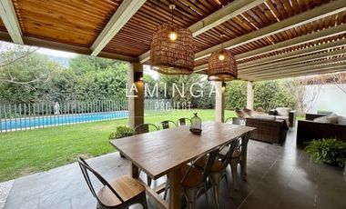 Casa en Venta en Santa Elena