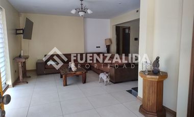 Casa en Venta en Av. México / Rojas Magallanes