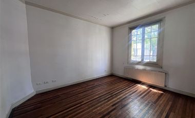 Local Comercial en Venta en Barrio Italia| Casa habitacional y comercial en venta (5D3B) | Ñuñoa | One Propiedades