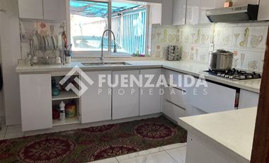 Casa en Venta en Santa Amalia / Av. México