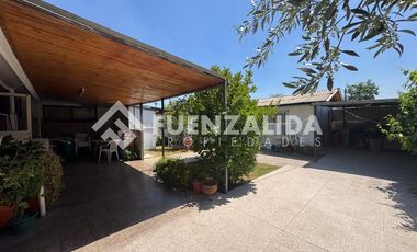 Casa en Venta en Departamental / Plaza Quelhuenco