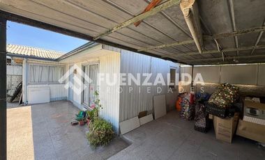 Casa en Venta en Departamental / Plaza Quelhuenco