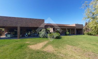 Casa en Venta en AC Las brisas de Chicureo