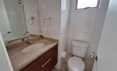 Departamento en Arriendo en Metro Plaza de Armas / Teatinos
