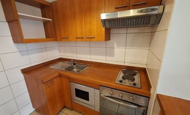 Departamento en Arriendo en Metro Plaza de Armas / Teatinos