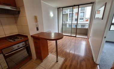 Departamento en Arriendo en Metro Plaza de Armas / Teatinos
