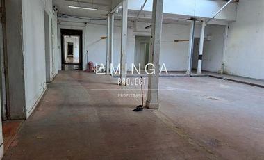 Terreno Construccion en Venta en Metro Santa Ana