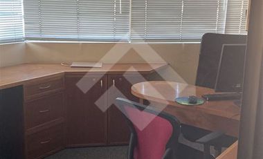 Oficina en Arriendo en Metro Los Leones