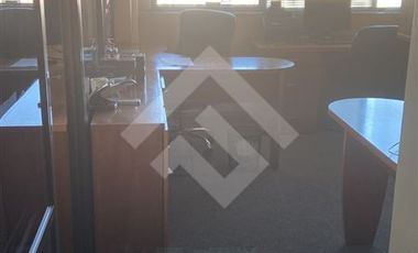 Oficina en Arriendo en Metro Los Leones