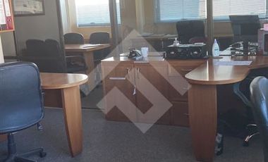 Oficina en Arriendo en Metro Los Leones
