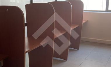 Oficina en Arriendo en AC Metro Tobalaba