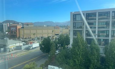 Oficina en Arriendo en La Dehesa- Portal | Oficina en venta o Arriendo 45m2 | Lo Barnechea