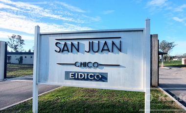 Excelente casa en obra sobre lote interno en San Juan Chico – Hudson, Berazategui