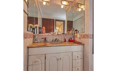 4 amb. Dependencia de servicio. Z/ Diagonal Alberdi. Cochera