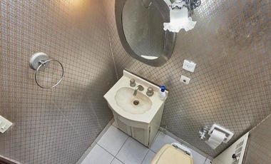 4 amb. Dependencia de servicio. Z/ Diagonal Alberdi. Cochera