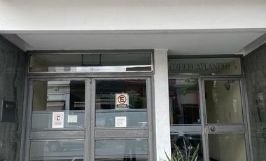 Cochera en Lomas de Zamora Oeste en excelente zona