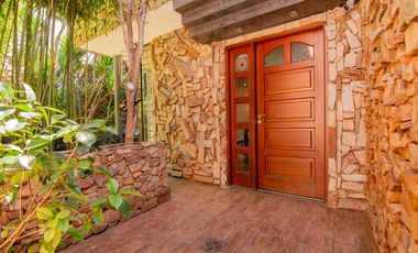 Casa en General Jose de San Martin