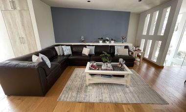 Casa con doble seguridad y vista al bosque a 5 mins de la caseta de acceso