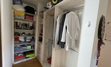 Casa con doble seguridad y vista al bosque a 5 mins de la caseta de acceso