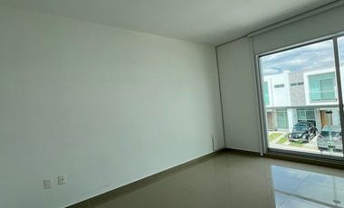 Casa en Renta en Natura Residencial